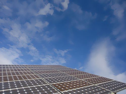 約旦部長為52MW太陽能項目奠基